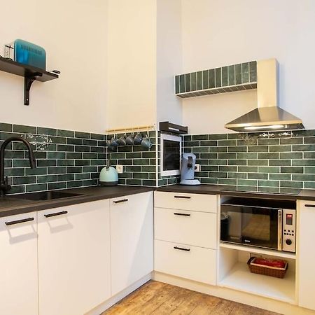 Blue Lagoon In The City Apartment Antwerpen Bagian luar foto